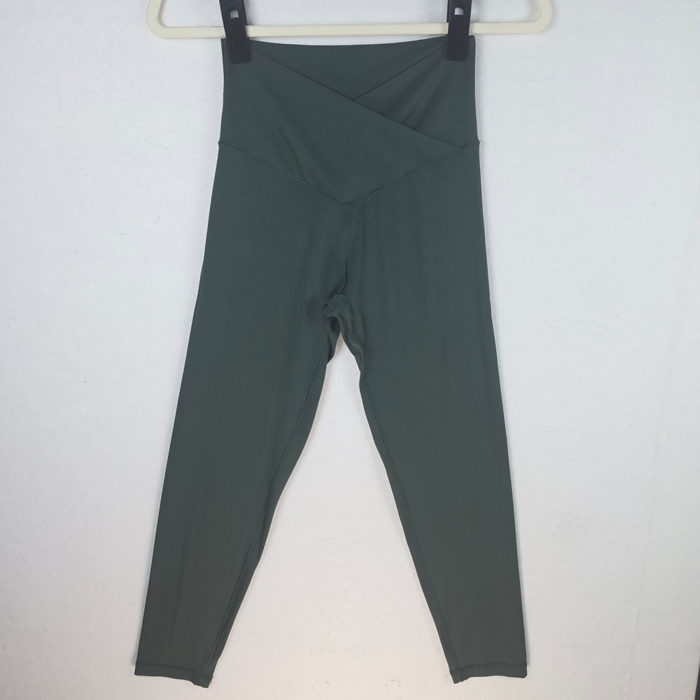 OFFLINE by Aerie Real Me Crossover 7/8 Leggings Green M Short